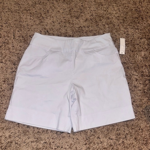 Zac and Rachel - Picture 3 of 4